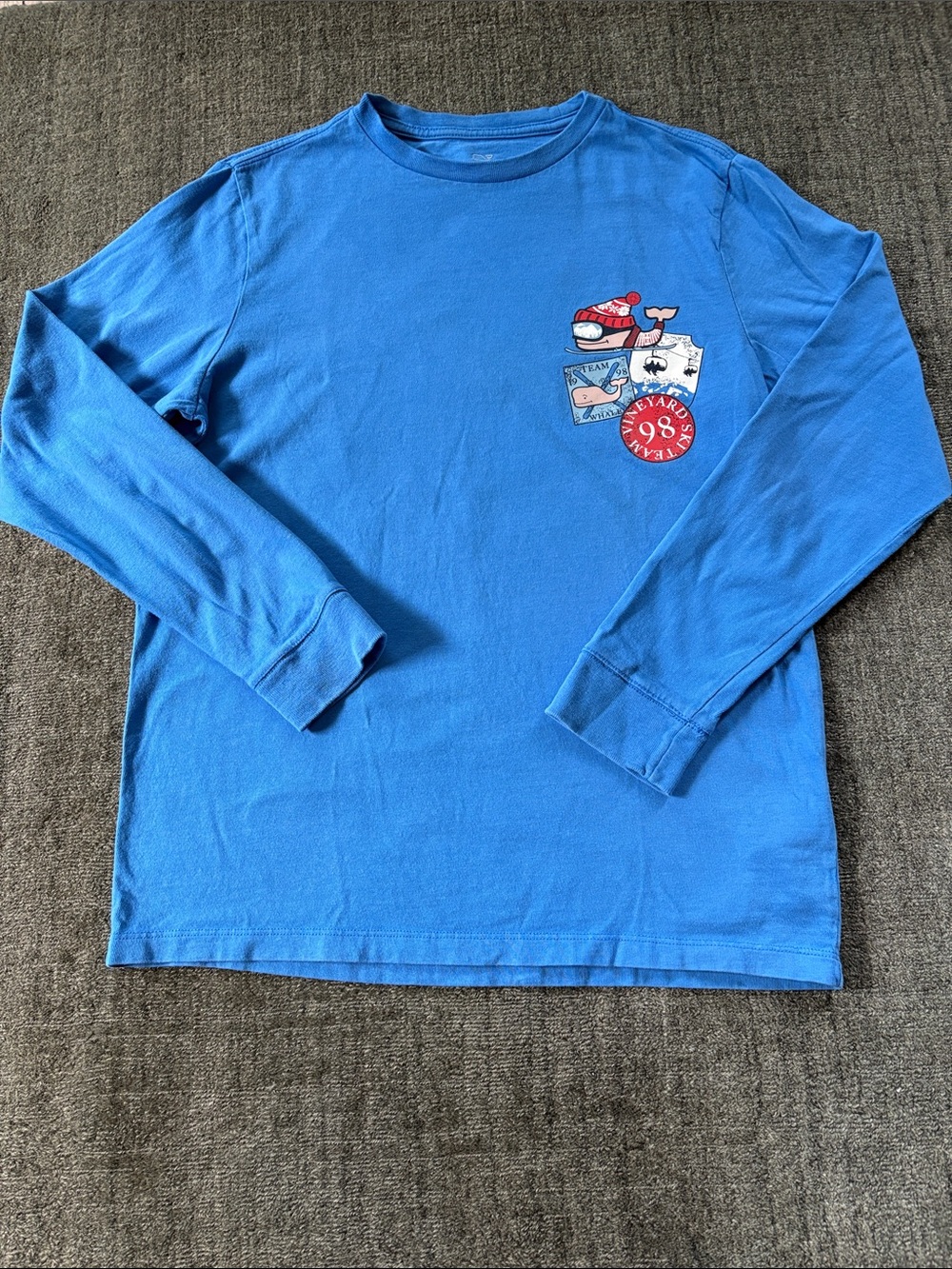 Boys Vineyard Vines  Long Sleeve Graphic Tee - Large